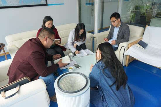 行业巨头与涂装设备工厂店合作，探索电商服务新路径